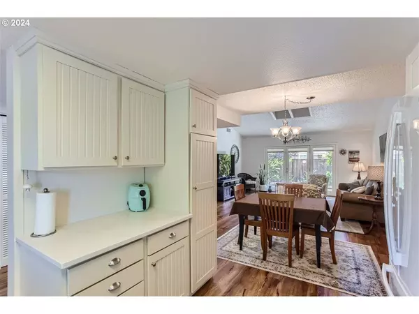 16855 SW 129TH AVE, Portland, OR 97224