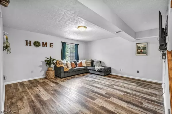 3005 Kendall RD, Copley, OH 44321