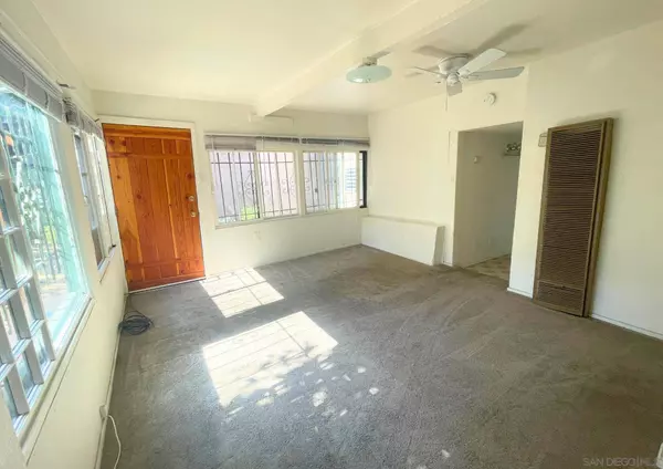 3678 Richmond St, San Diego, CA 92103