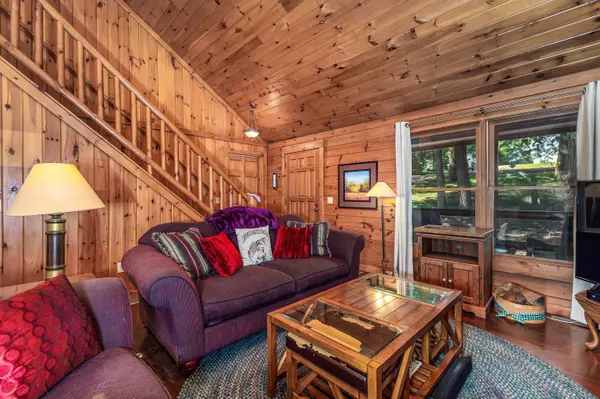 7A250 Tomahawk Lane, Apple River, IL 61001