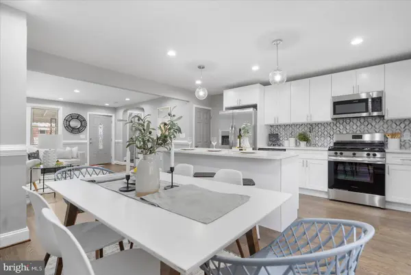 1002 KEVIN RD, Baltimore, MD 21229