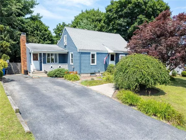 59 Westfield DR, Cranston, RI 02920