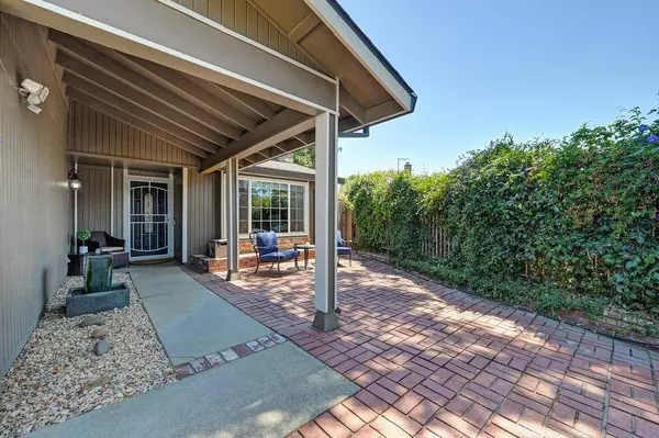 10084 Fraser River CT, Rancho Cordova, CA 95670