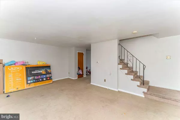 4014 ELSON RD, Brookhaven, PA 19015