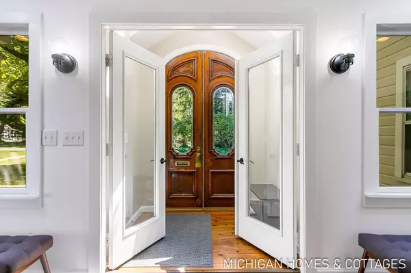 1448 71st Street, Fennville, MI 49408