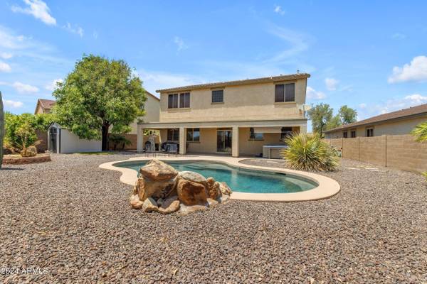 697 E PASTURE CANYON Drive, San Tan Valley, AZ 85143