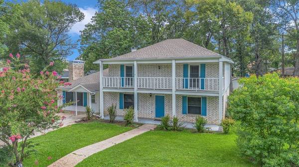 109 Magnolia WAY, Huntsville, TX 77320