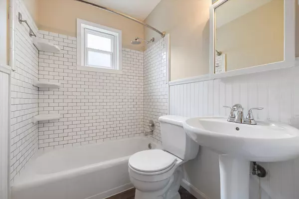 1459 Schletti ST, Saint Paul, MN 55117