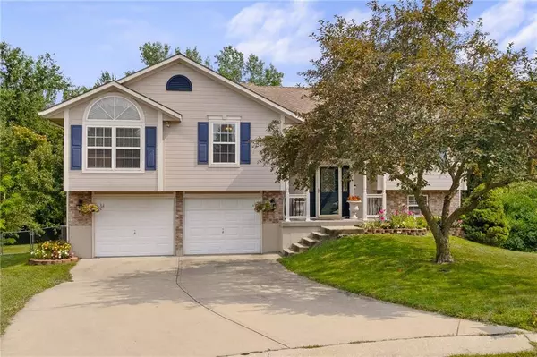 1109 N Viking CT, Independence, MO 64056