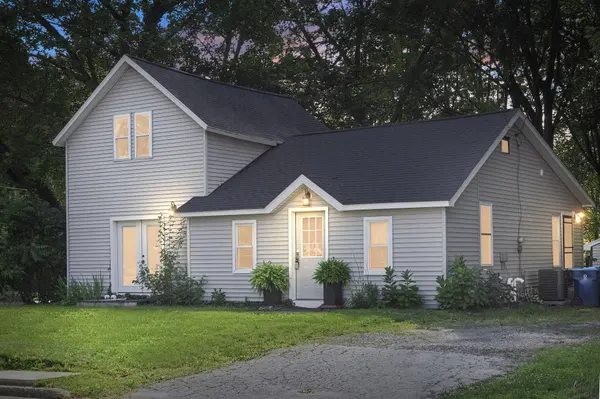 210 S Columbia Avenue, Scottville, MI 49454