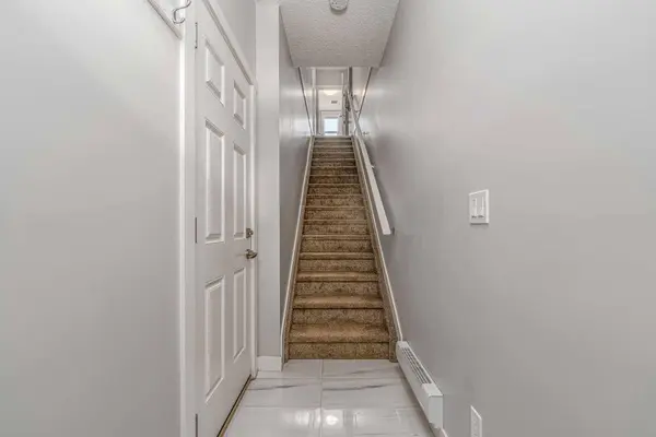 242 Copperleaf WAY SE, Calgary, AB T2Z 5G2