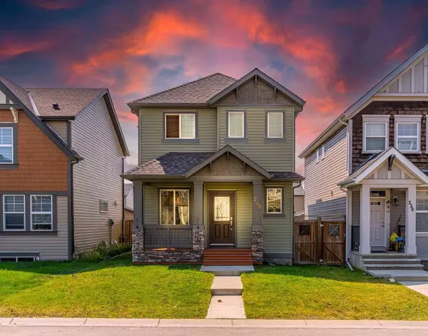 246 Skyview Point RD NE, Calgary, AB T3N 0K7