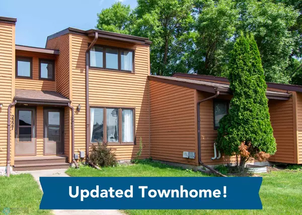 2229 4th AVE S, Moorhead, MN 56560