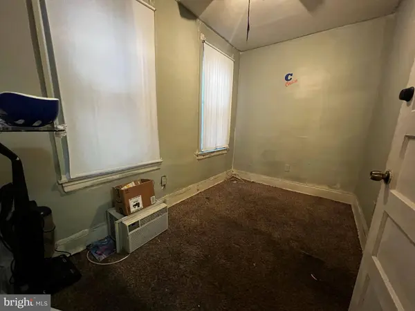 50 S 60TH ST, Philadelphia, PA 19139