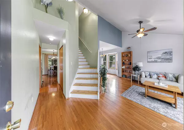 2479 Sunshine Drive Ct, Ferndale, WA 98248