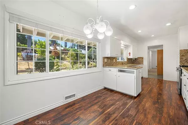 2976 Las Flores AVE, Riverside, CA 92503