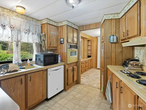 22429 Echo Lake RD, Snohomish, WA 98296