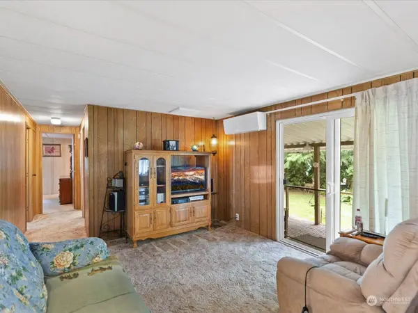 22429 Echo Lake RD, Snohomish, WA 98296