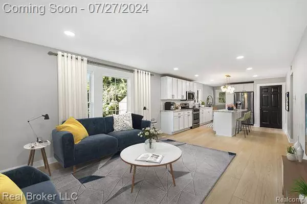 2297 MEADOW Street, Flushing, MI 48433