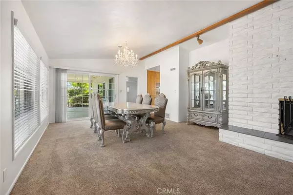 2976 Las Flores AVE, Riverside, CA 92503