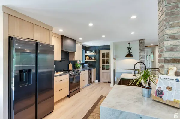 4591 S WALLACE LN, Salt Lake City, UT 84117