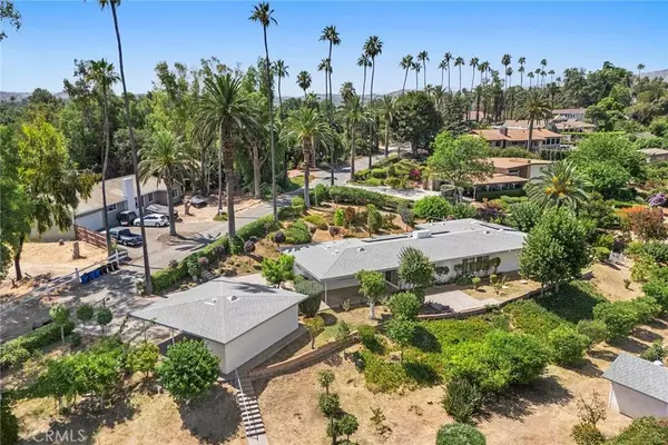 2976 Las Flores AVE, Riverside, CA 92503