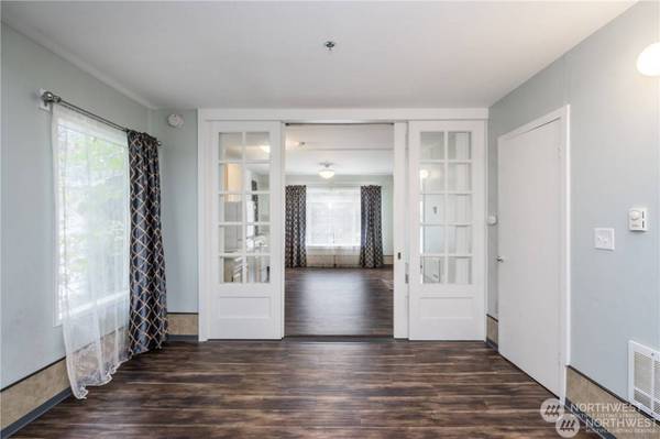 916 34th ST, Anacortes, WA 98221