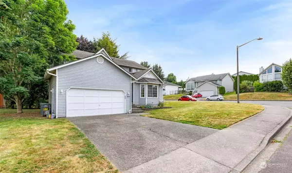 2479 Sunshine Drive Ct, Ferndale, WA 98248