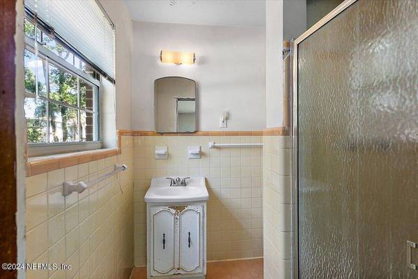 7023 MADRID AVE, Jacksonville, FL 32217