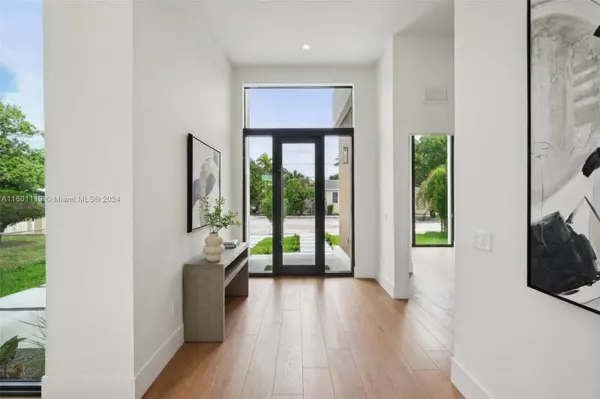 510 NW 50th St, Miami, FL 33127