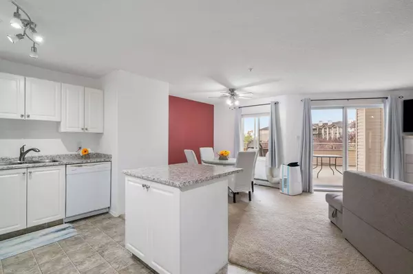 6000 Somervale CT SW ##6210, Calgary, AB T2Y 4J4