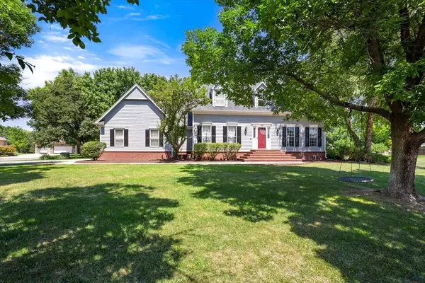 122 S Forestview t, Wichita, KS 67235