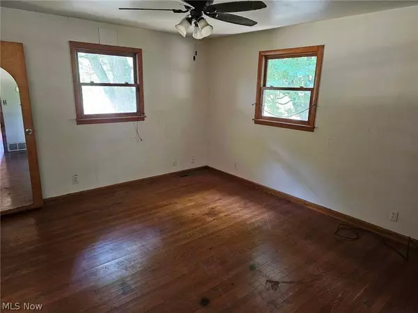 7875 Fultonrose RD, Roseville, OH 43777