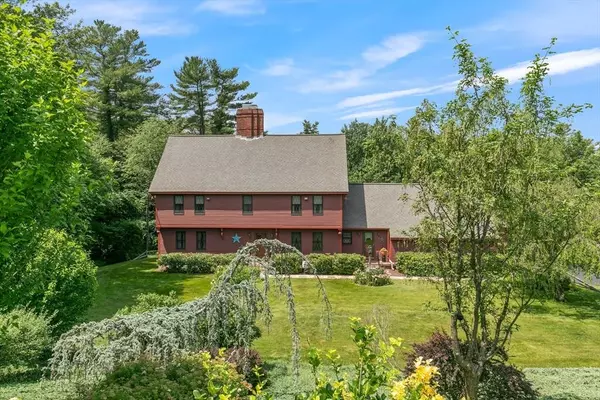 6 Gilbert Way, Millbury, MA 01527