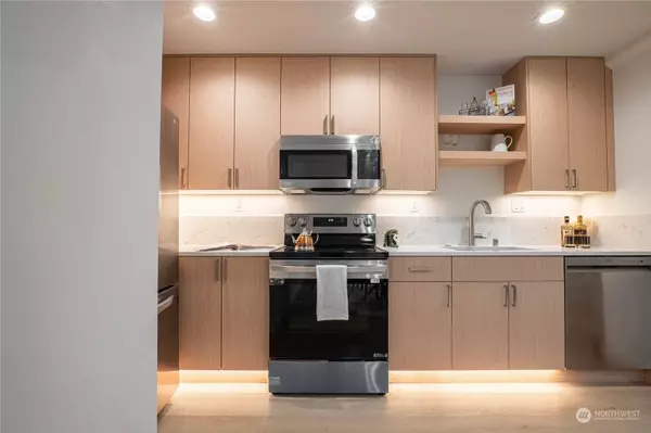 3836 Winslow PL N #A, Seattle, WA 98103