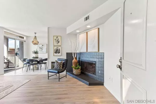 3161 Groton Way #3, San Diego, CA 92110