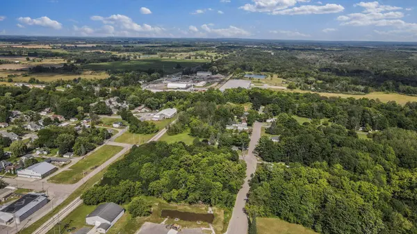 210 S Columbia Avenue, Scottville, MI 49454