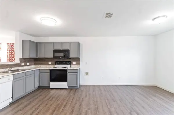 104 Ringneck Drive, Sanger, TX 76266