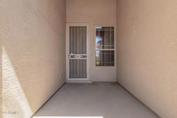 11413 S COOLWATER Drive, Goodyear, AZ 85338