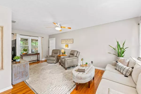 920 Hawthorne, Tallahassee, FL 32308