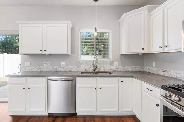 9102 W Pirates Ct, Spokane, WA 99224