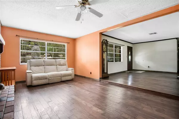 2519 E 149TH AVE, Lutz, FL 33559