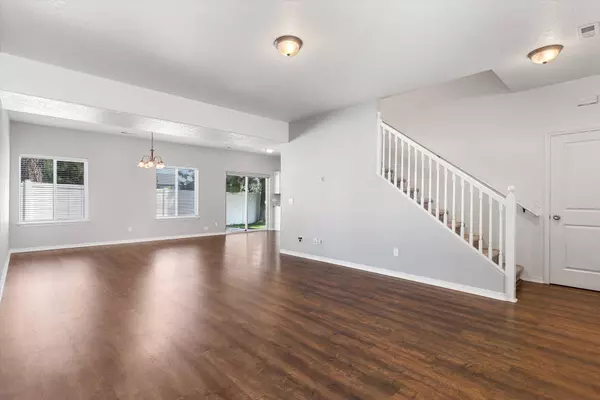 9102 W Pirates Ct, Spokane, WA 99224