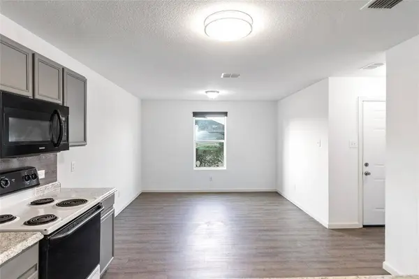 104 Ringneck Drive, Sanger, TX 76266