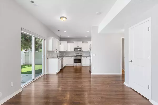 9102 W Pirates Ct, Spokane, WA 99224