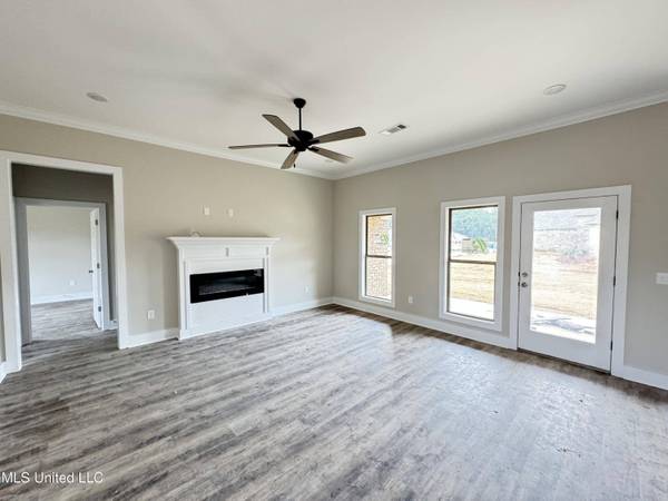 766 Magnolia Point Circle, Pearl, MS 39208