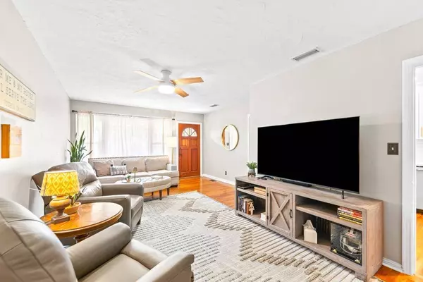 920 Hawthorne, Tallahassee, FL 32308