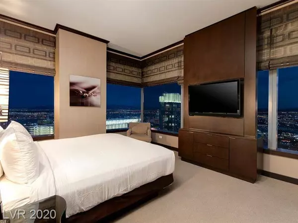 2600 W Harmon Ave #54001, Las Vegas, NV 89158-4538