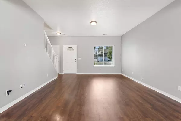 9102 W Pirates Ct, Spokane, WA 99224