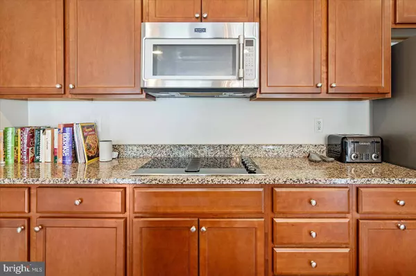 811 WINDJAMMER RD, Glen Burnie, MD 21060